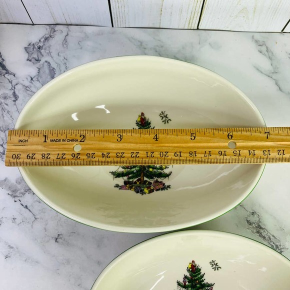 Spode Christmas Tree Set of 2 Oval Nesting Bowls Nuts Candy Snacks 7" 6" - Picture 5 of 6